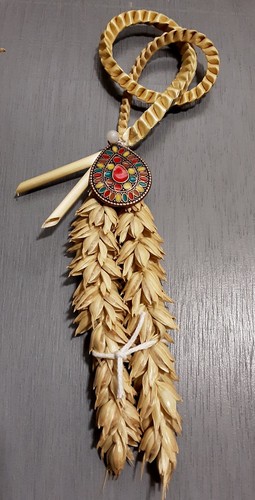 Corn dolly country - country, favour