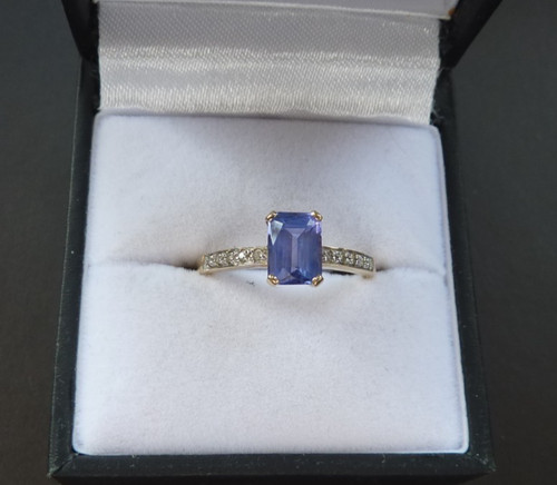 Rocks aaa tanzanite and - rocks,