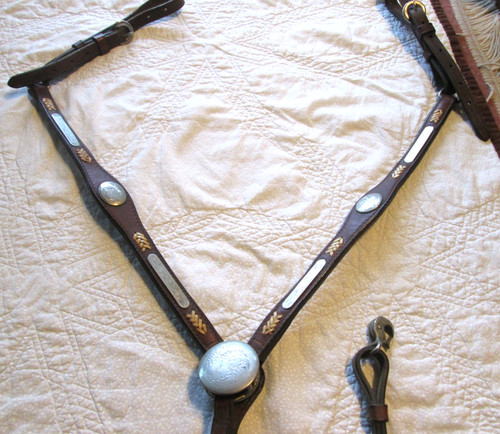 Circle silver and - circle,