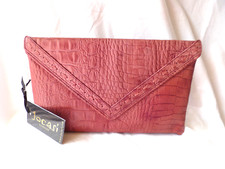 ‘Jocasi of London’ Dusty