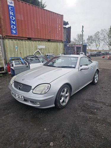 Mercedes benz slk 320 - benz, wheel