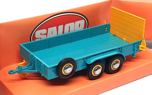 Britains farm scale - 1/32,