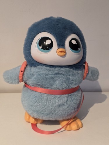 Little live pets walking - live,