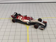 ALFA ROMEO Formula 1 Car Spark - Diecast Metal Car Model 1:43 Scale READ
