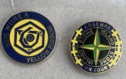 Arsenal pin badges - pin,