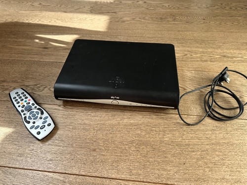 Sky digital box drx890w c - sky+hd,