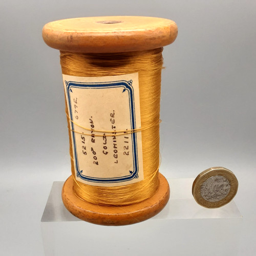 Large vintage wooden - large, bobbin