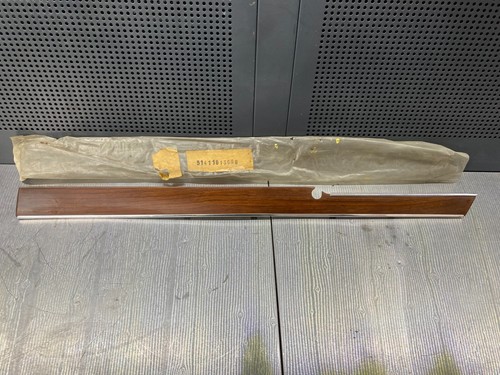 Bmw door moulding - bmw,