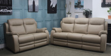 PARKER KNOLL BOSTON STATIC 3 & 2 SEATER SOFAS IN PEBBLE LEATHER. RRP £5290.