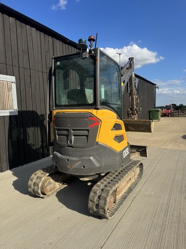 2020 volvo ecr25 - 2020, ton