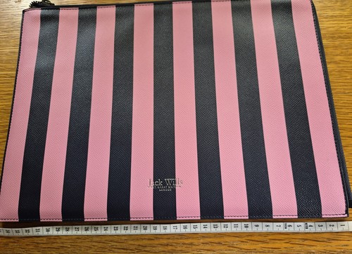 New jack wills sided ziped - new,