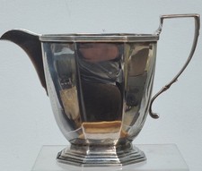 Mappin and Webb - Hallmarked Silver Art Deco Milk Jug - Sheffield 1935 -  165 g