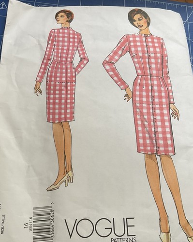 Vogue v1004 misses fitting - vogue,