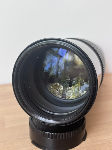 Canon 200mm macro lens - 200mm, f4