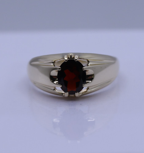 9ct yellow gold - yellow, cut