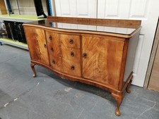 Beithcraft Bow Fronted Queen Anne Style Walnut Sideboard