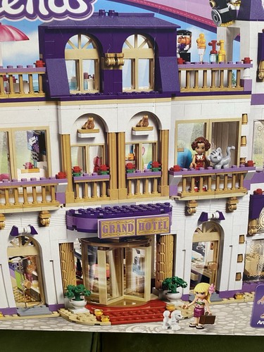 Lego friends heartlake grand - heartlake,