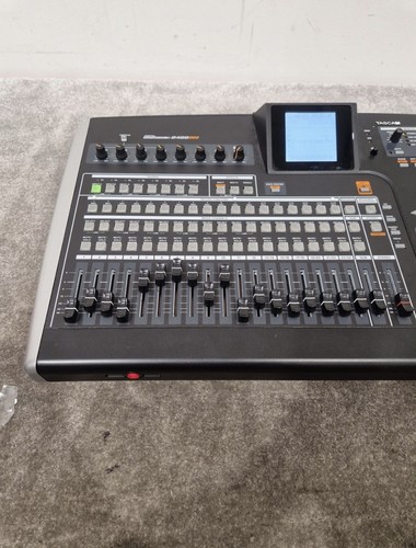 Tascam 2488 neo 24 track - tascam,