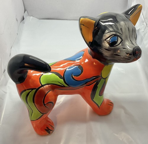 Chihuahua dog figurine - chihuahua,