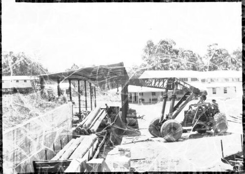 Nsw crane lifting timber - lifting,