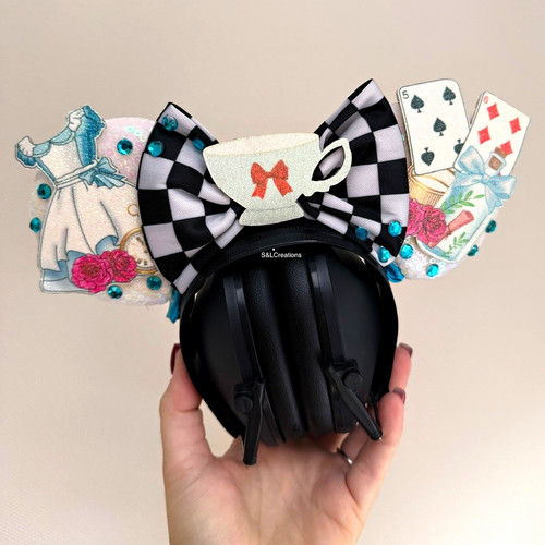 Alice wonderland minnie - alice,