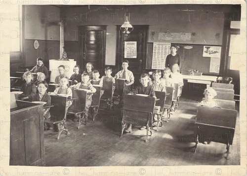 Vintage photo 1920s classroom - photo,