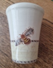 Wedgewood "Sarah's Garden" Bee Salt Cellar In Excellent Condition