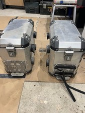 Motorcycle panniers aluminium