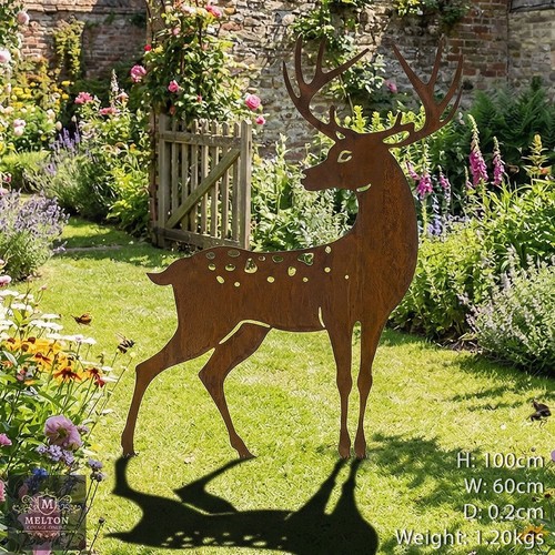 Rusty metal garden - rusty,
