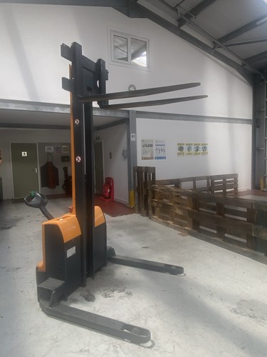 Jungheinrich emc b10 electric - jungheinrich,