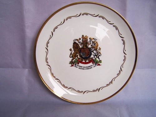 Cut price queen elizabeth - queen, ii