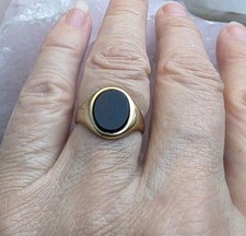 Vintage 1977 9ct Gold Onyx