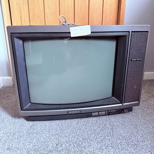 Vintage sony trinitron - vintage, 19”
