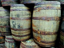 WHISKEY BARRELS BULK BUY DISCOUNT - Oak 40 Gallon Casks Tables WHISKY BARREL