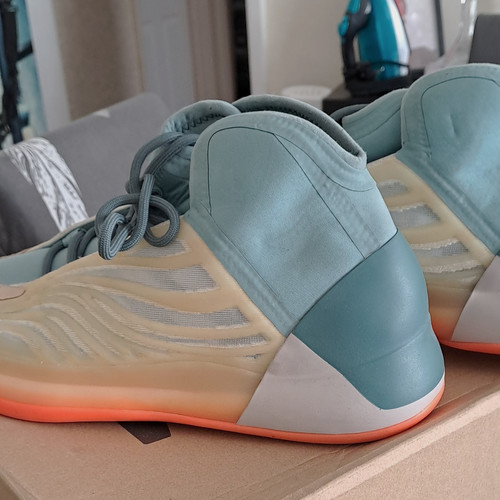 Adidas yeezy qntm men - adidas,
