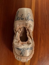 Pacific NW Ballet ballerina