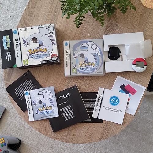 Pokémon soulsilver version - pokémon,