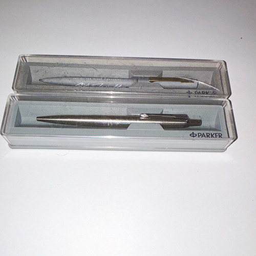 Parker metal ballpoint - parker,