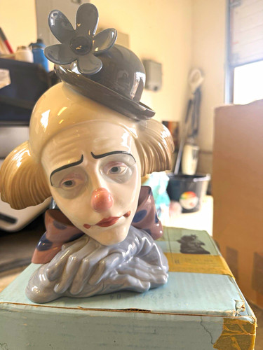 Lladro nao porcelain clown - nao,