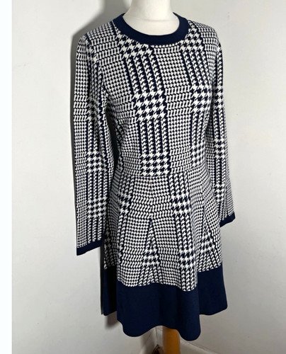 Hobbs blue check fit - hobbs,