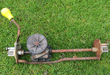 Honda IZY Transmission Rear Axle Assembly For Petrol Lawn Mower HP20010-VH4-852