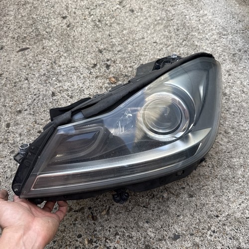 Mercedes w204 passanger side - mercedes,