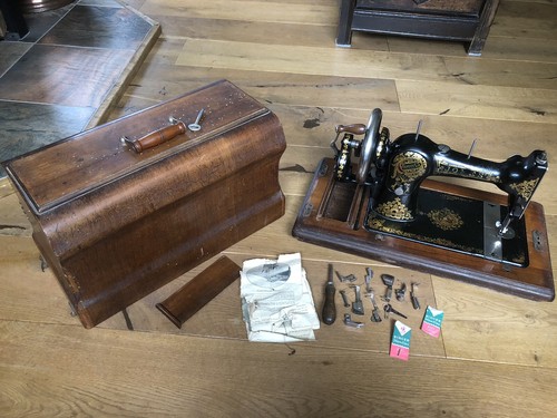 Antique english jones family - antique,