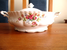 Royal Albert Moss Rose Lidded
