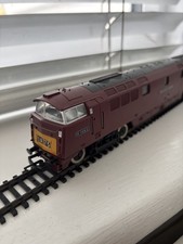 HORNBY 'OO' GAUGE BR MAROON D1062 'WESTERN COURIER' LOCOMOTIVE - PLEASE READ
