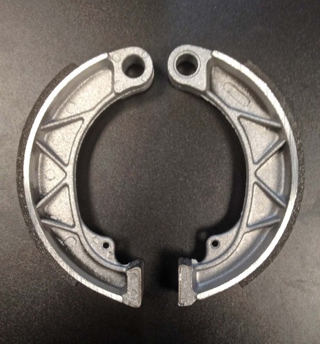 Drum brake shoes front rear - drum,