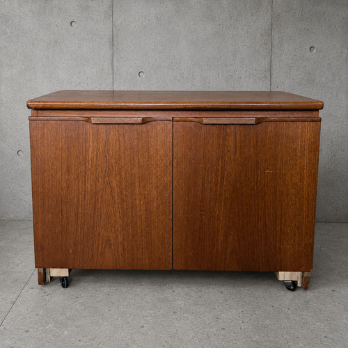 Mid century vintage - mid,