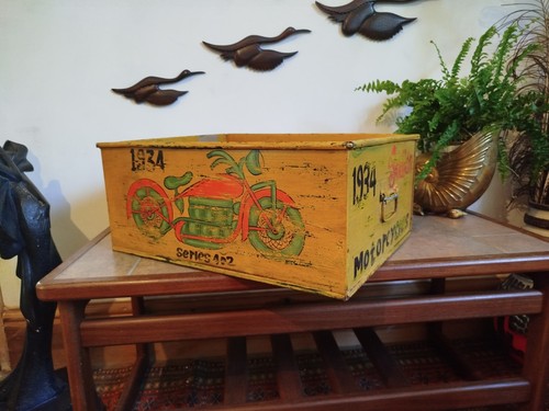 Hand painted vintage - hand, metal
