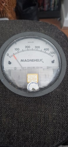 Pascals dwyer magnehelic - pascals,