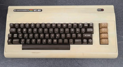 Commodore vic microcomputer - vic,